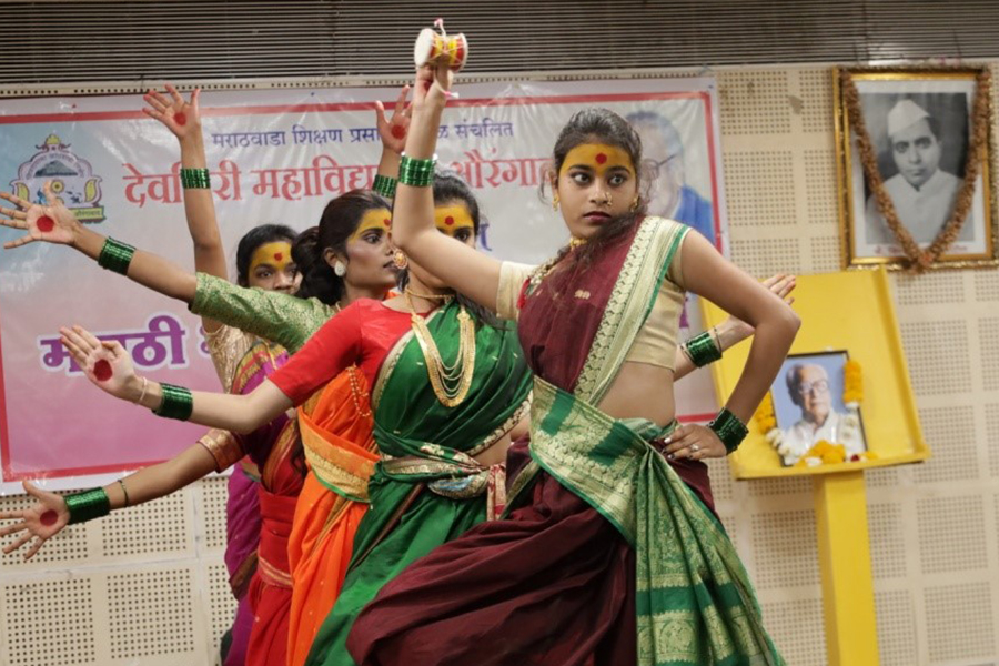 Students dance performance on occasion of marathi bhasa gaurav din