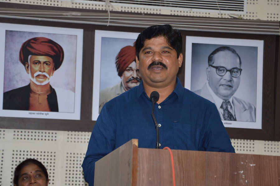 वाड्मय मंडल अतिथि माधव सावरगावे