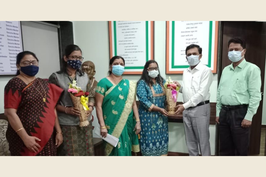 Felicitation of students qualified in SET Exam