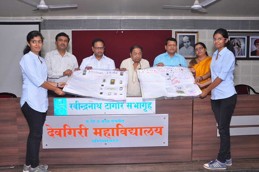 Poster Presentation by Student in Science Exhibition