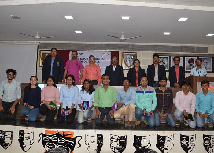 commerece & mgmt gallery 8