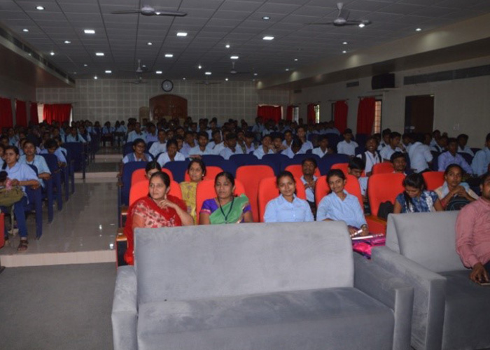 commerece & mgmt gallery 9