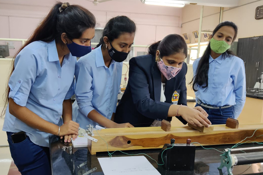 deogiri physics gallery 11